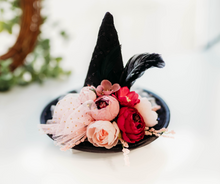 Load image into Gallery viewer, Salem - Mini Witch Hat
