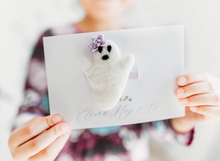 Load image into Gallery viewer, Ghost Felt - Hair clip Purple Flower
