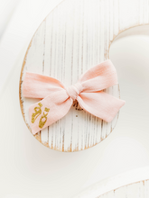 Load image into Gallery viewer, Hope Hair bow - Pink Ballet
