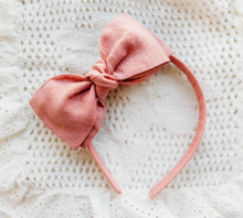 Load image into Gallery viewer, Sandy Headband - Peony Pink
