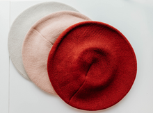 Load image into Gallery viewer, Beret - Blush
