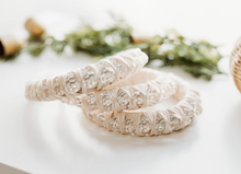 Load image into Gallery viewer, Uptown Headband - Ivory
