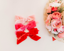 Load image into Gallery viewer, Andrea Girl Hair bow - Red Silk Velvet
