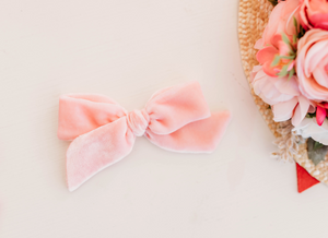 Andrea Girl Hair bow - Light Pink Silk Velvet