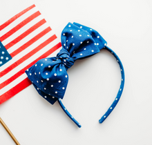 Load image into Gallery viewer, Sandy Headband - Navy Polka Dots Patriotic
