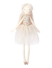Load image into Gallery viewer, VANILLA SCENTED DOLL
