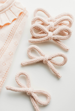 Load image into Gallery viewer, Cami Hairbow - Small Pink Blush
