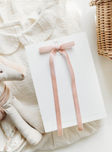 Load image into Gallery viewer, Tally hair bow - Autumn Rose
