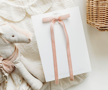Load image into Gallery viewer, Tally hair bow - Autumn Rose
