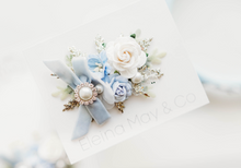 Load image into Gallery viewer, Midnight Magic Floral Clip
