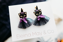 Load image into Gallery viewer, Fancy Cat - Earrings
