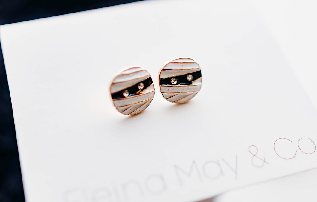 Mummy - Earrings