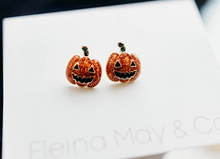Load image into Gallery viewer, Pumpkin - Earrings
