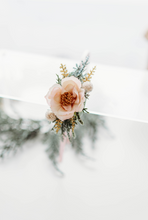 Load image into Gallery viewer, Winter Blessing Headband - Pink
