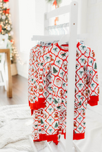 Load image into Gallery viewer, A Santa&#39;s Snuggle Lounge
