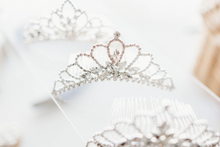 Load image into Gallery viewer, Queen Jadis - Mini Crown
