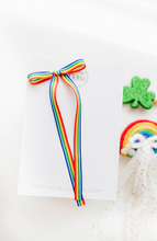 Load image into Gallery viewer, Tally hair bow - Rainbow
