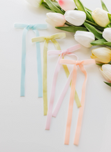 Load image into Gallery viewer, Tally hair bow - SOFT SET
