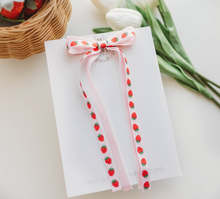 Load image into Gallery viewer, Winnie Bow -Berry /Strawberry / Pink
