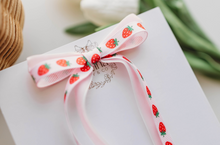 Load image into Gallery viewer, Winnie Bow -Berry /Strawberry / Pink
