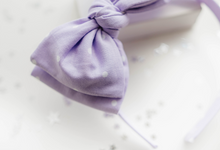 Load image into Gallery viewer, Sandy Headband - Light Purple Dots
