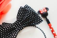 Load image into Gallery viewer, Opal Headband - Black and White Dots
