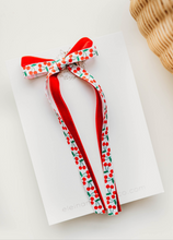 Load image into Gallery viewer, Winnie Bow - Cherry

