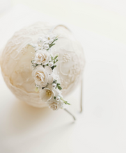 Load image into Gallery viewer, Little Romance Signature Headband - White
