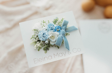 Load image into Gallery viewer, Petite Fleur Hair Clip - Blue
