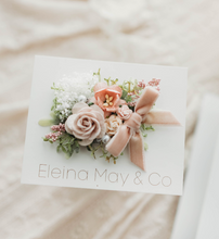 Load image into Gallery viewer, Petite Fleur Hair Clip - Rose Pink
