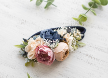 Load image into Gallery viewer, Maxi Petal Hair Headband - Blair

