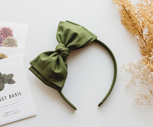 Load image into Gallery viewer, Sandy Fall Headband - Laurel
