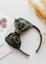 Load image into Gallery viewer, Sandy Fall Headband - Military Green
