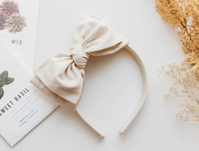 Load image into Gallery viewer, Sandy Fall Headband - Cafe Con Leche

