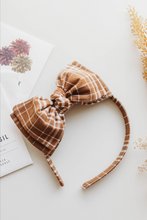 Load image into Gallery viewer, Sandy Fall Headband - Pecan
