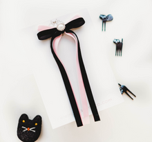 Load image into Gallery viewer, Winnie Bow - Wicked Pink
