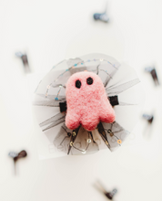 Load image into Gallery viewer, Ghost Titi Clip - Rose
