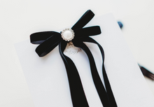 Load image into Gallery viewer, Winnie Bow - Black Magic
