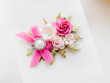 Load image into Gallery viewer, Sleeping Princess - Floral Clip
