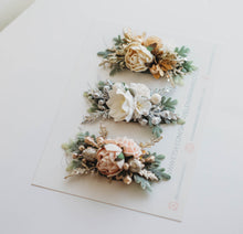 Load image into Gallery viewer, Cora Floral CLIPS HOLY - PREORDER
