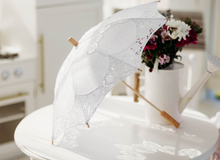 Load image into Gallery viewer, GENOVA Parasol - Off White Lace Umbrella
