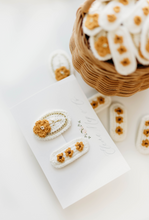Load image into Gallery viewer, Mustard Magnolia Crochet  Set - Snaps
