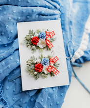 Load image into Gallery viewer, Glory Floral Clip Set
